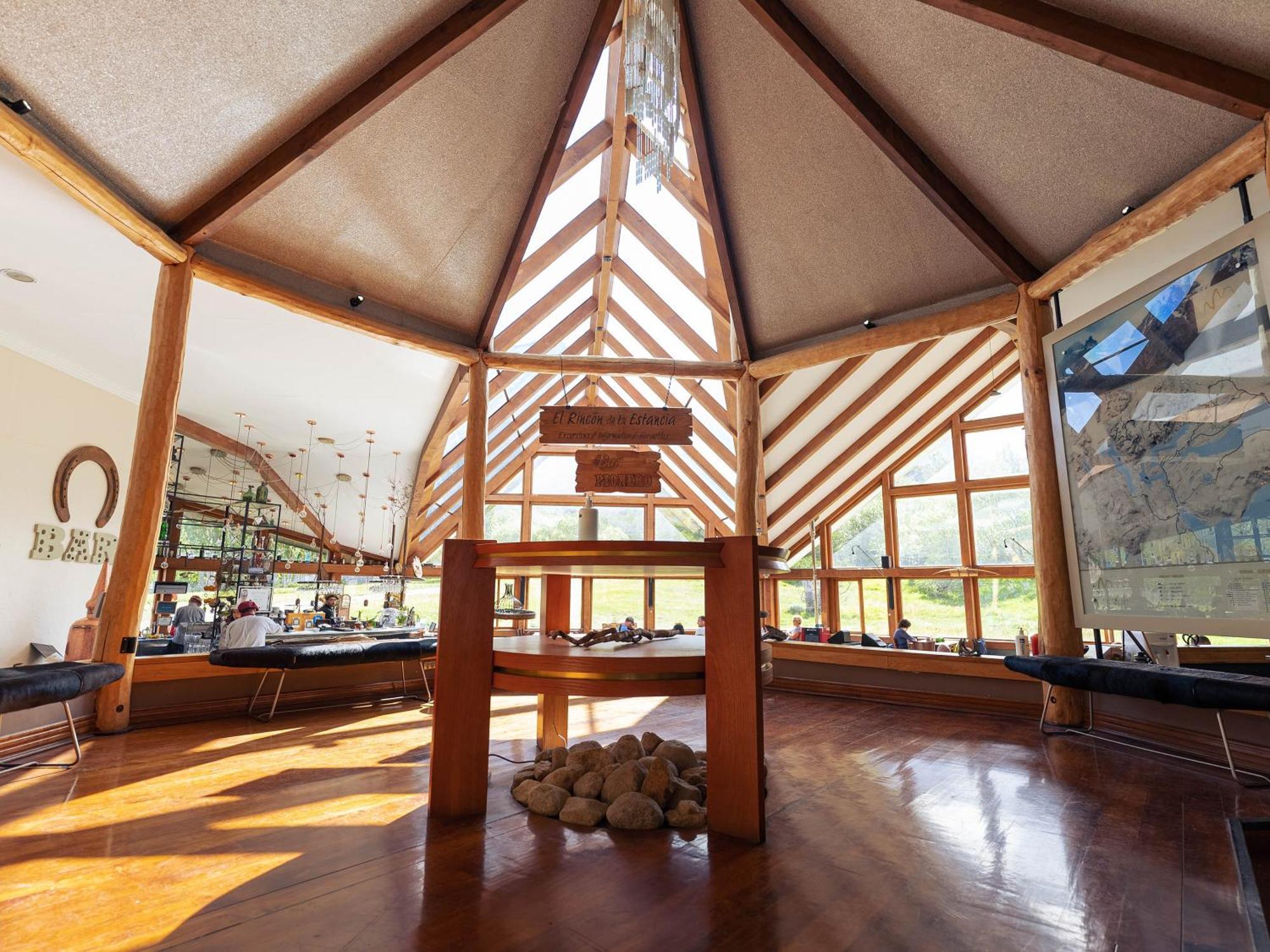Hotel Las Torres Patagonia Torres del Paine National Park Exterior photo