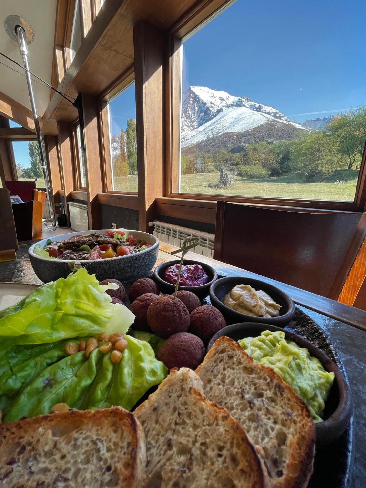 Hotel Las Torres Patagonia Torres del Paine National Park Exterior photo